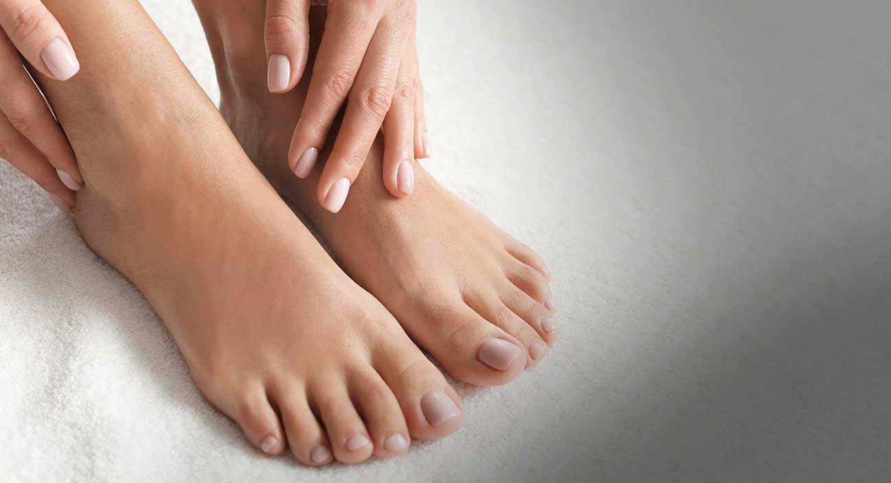  Hair removal (back of feet + toes)